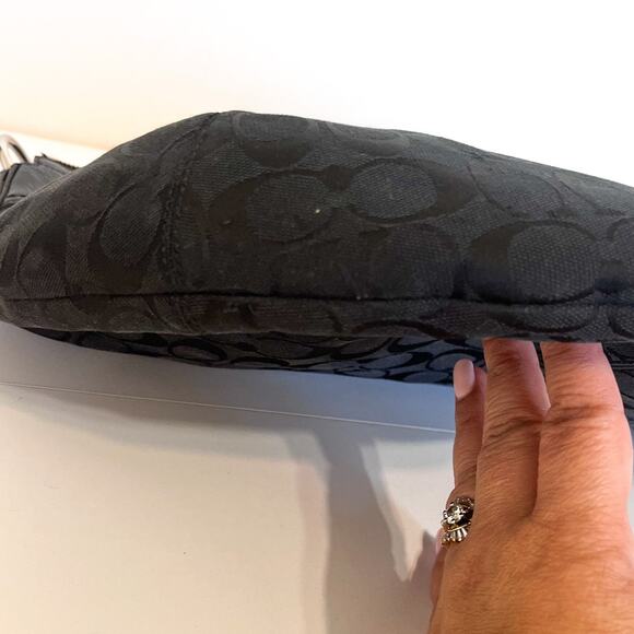 Coach Jacquard Canvas Patent Leather Soho Pleated Signature Hobo Bag F13741 - Picture 9 of 12